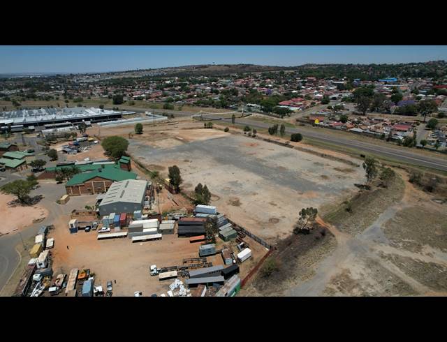 29,999M² VACANT LAND FOR SALE IN CITY DEEP